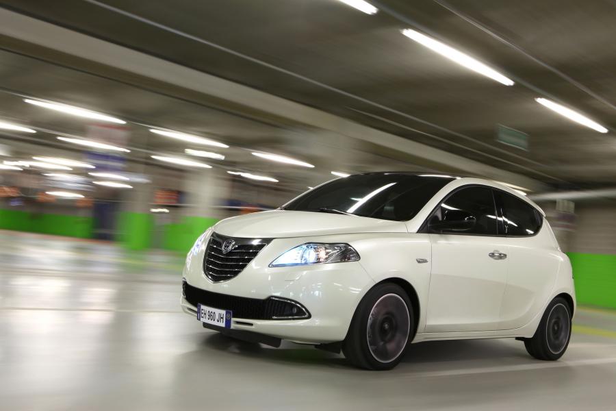  Lancia Ypsilon 2011 года  (фото 61 из 96)